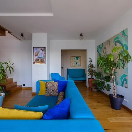 2 Poziomowy -146 M2 Apartment