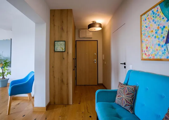 2 Poziomowy -146 M2 Apartment